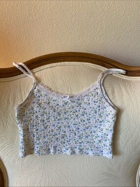 Brandy Melville Cropped Floral Print Tank Top